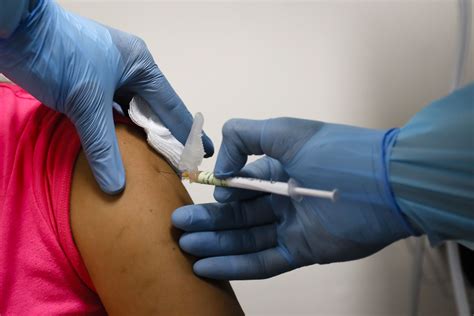 Pfizer Prueba Vacuna Experimental De Coronavirus En Niños De 12 Años