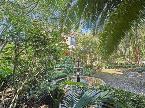 Historic Glebe Mansion Lyndhurst Once Headquarters For Australias Neo