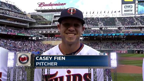 Twins defense gets big boost with signing of ss andrelton. Meet the 2015 Minnesota Twins! - YouTube
