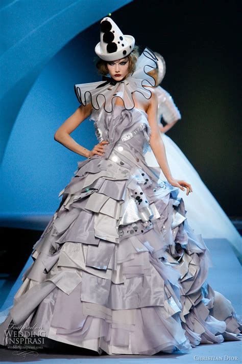 Christian Dior Fall 2011 2012 Couture Wedding Inspirasi