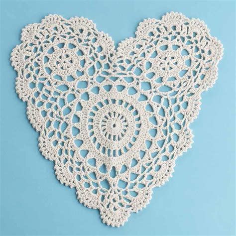 Ecru Heart Crocheted Doily Crochet And Lace Doilies Home Decor