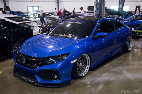 Slammed Blue Honda Civic Si Coupe