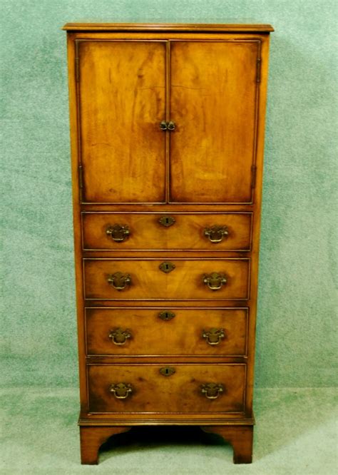 Vintage english queen anne style burr walnut & mahogany tallboy chest of drawers. Slim Queen Anne Style Walnut Tallboy Circa 1920 | 466294 ...