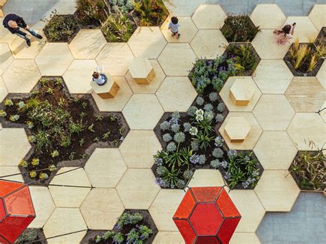 Honeycomb Piazza Project Ods