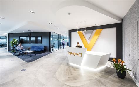 Veeva Systems Oxford Mount Lighting