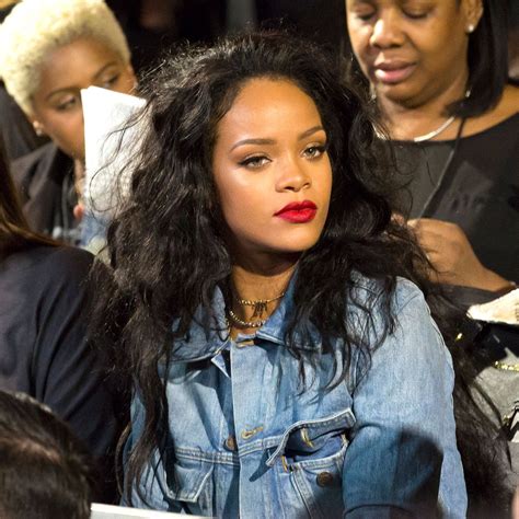 The 10 Best Beauty Looks Week Of January 12 2015 Rihanna Looks Beauty Rihanna Red Lipstick