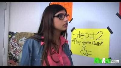 Mia Khalifa Teaches Her Muslim Friend How To Suck Cock Uporn