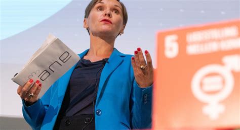 Speech Digital Women Empowerment For The Congreso Futuro 2022 Nordicengineers