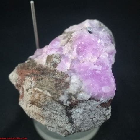 Strange Cobaltion Calcite Mineral Specimen From Congo Free Shipping