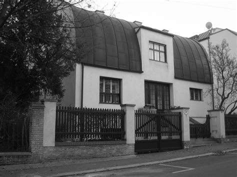 On his return to vienna, loos became one of the chief proponents of functionalist architecture, whose first legacy was the bauhaus, and documented his views on architecture, design and modernity among others in his now. ADOLF LOOS - STEINER HOUSE - Simpley Architecture ...