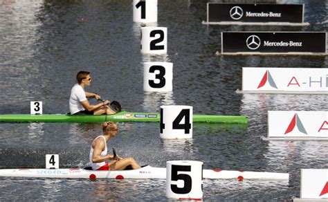 She participated at the 2018 icf canoe sprint world championships, winning a medal. Kárász Anna trónt fosztott Szolnokon