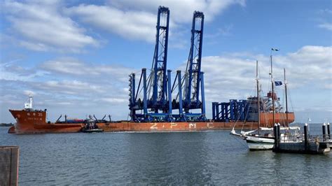 Charleston Ports New Cranes Increase Big Ship Capacity