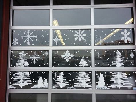 Winter Wonderland Window Painting A Salon 7 In Reno By Jannal Christmas Window Display