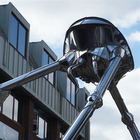 The Woking Martian London Remembers Aiming To Capture All Memorials