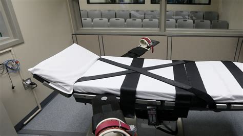 Oklahoma Turns To Gas For Executions Amid Turmoil Over Lethal Injection The New York Times