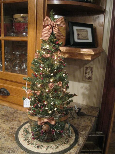 Rustic Country Christmas Tree Rotu