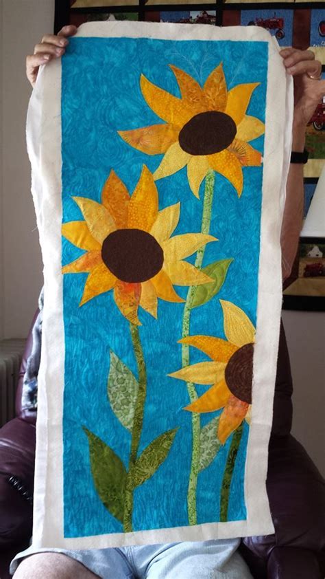 Aol Mail Sunflower Quilts Free Motion Quilting Flower Quilts