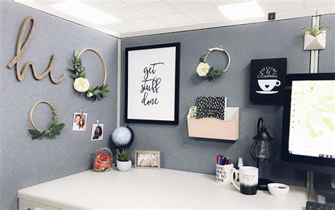 Pinterest Cubicle Office Desk Decor Ideas Cubicle Decor Office Walls Desk Cubical Work