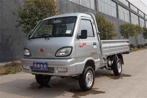Sinotruk Know All About Utility Trucks And Their Uses