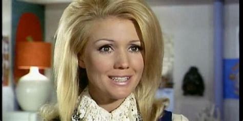 Beautiful actress annette andre has created the showbiz memoir of the year, sharp, wistful and yet told in such a brilliant easy manner you'll return time and again. Who is Annette Andre dating? Annette Andre boyfriend, husband