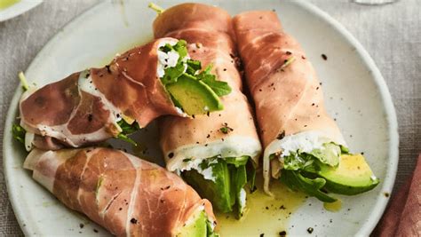 17 Trendy & Tasty Open House Food Ideas for 2020