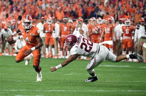 Tennessee Fan Embraces Being Mistaken As A Clemson Football Fan