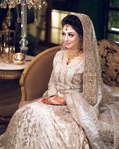 White Pakistani Bridal Dress In Lehenga Gown Bs620 Pakistani Bridal