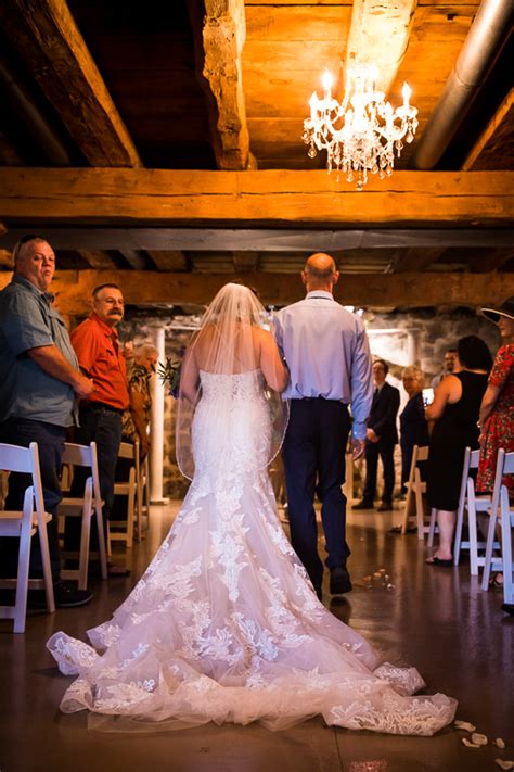 Historic Acres Of Hershey Wedding Jess And Chris Rhinehart Photography