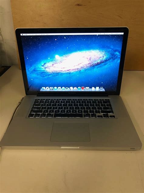 Apple Macbook Pro A1286 Late 2008 Core 2 Duo 24 Ghz 4gb Ram 320 Gb Hdd
