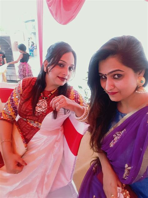 with bestiee sari fashion saree moda fashion styles fashion illustrations saris sari dress