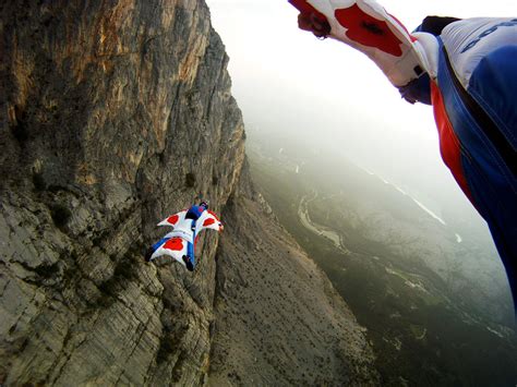 Wingsuit Wallpapers Top Free Wingsuit Backgrounds Wallpaperaccess