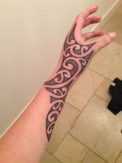 Maori Hand Piece Hand Henna Maori Tattoo Hand Tattoos