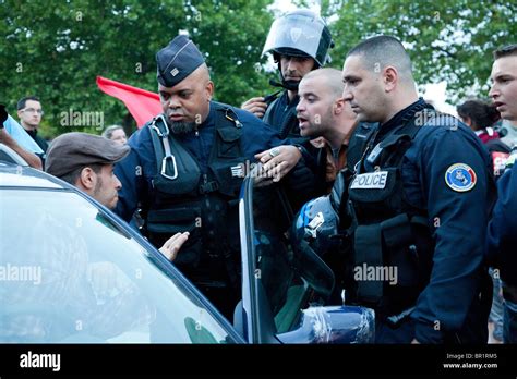 Crs french riot police force hires stock photography and images  Alamy