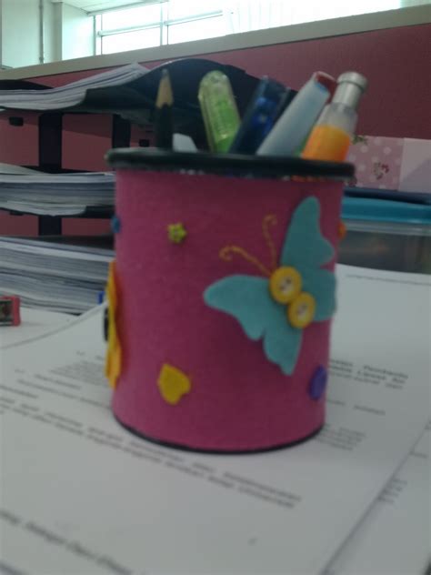 Alat tulis senang menyediakan berbagai alat tulis menarik&lucu dengan harga yang terjangkau. *craft n saye*: bekas alat tulis lagi....