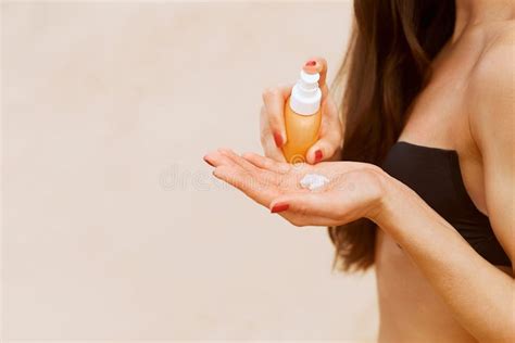 Skin Care Sun Protection Girl Apply Sun Cream Woman With Suntan Lotion Stock Photo Image