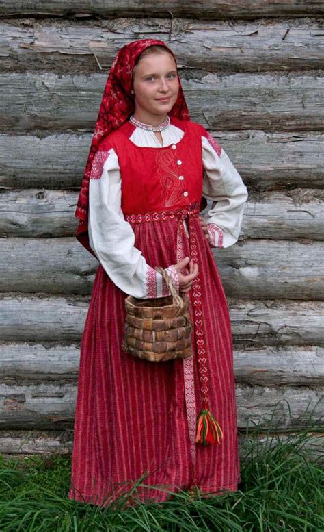 Russian Traditional Folk Costume русские традиционные народные костюмы Русская мода Наряды