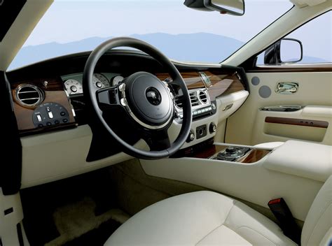 Rolls Royce Ghost Interior Car Body Design
