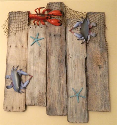 Cool Pallet Wood Beach Wall Decor From Free Wood 376295