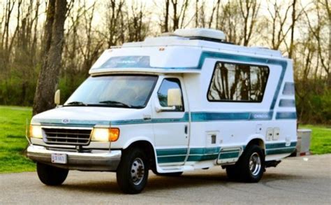 Adventure Mobile 1995 Chinook Concourse Chinook Recreational
