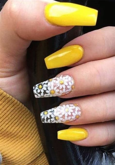 8 Best Spring Nail Colors To Grab This Year