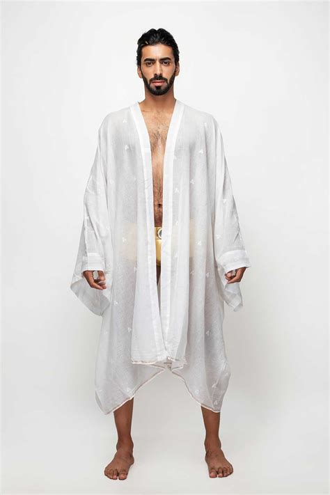 Explore Handcrafted Men Kaftan Clothing Made With Cotton