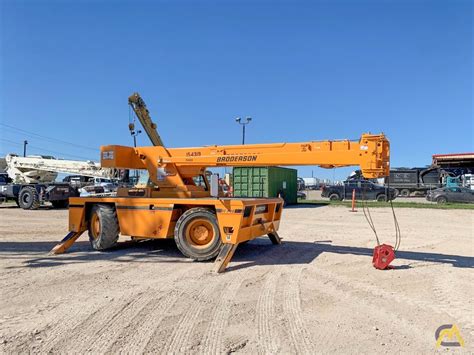 Broderson Ic 200 3f 15 Ton Carry Deck Crane For Sale Or Rent Industrial