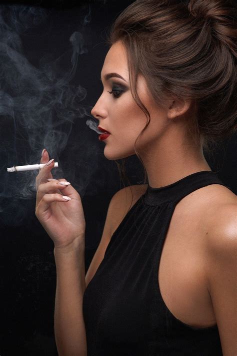 Pin On Girls Smoking