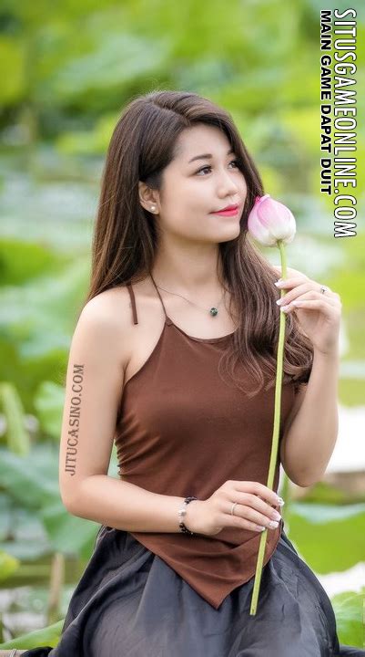 Bts model hot indonesia igo naidzila. IGO ONLY: IGO Hot dan Seksi nyaris Bugil dengan Baju ...