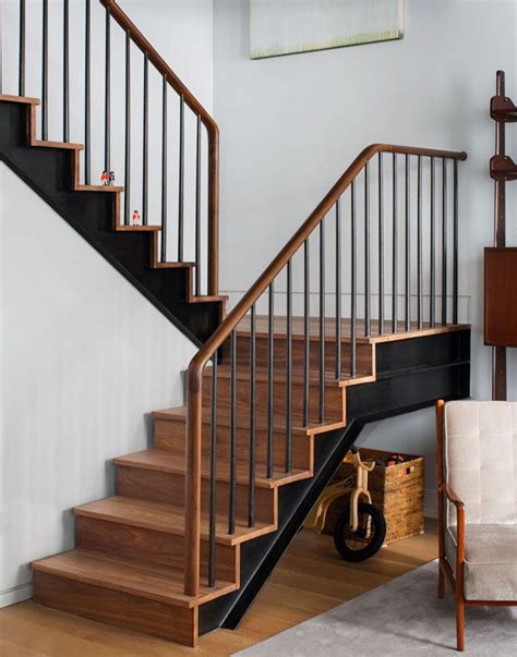 20 Simple Staircase Handrail Designs