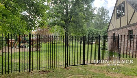 6ft Tall Stronghold Iron Fence And 8ft Gate In Classic Style And