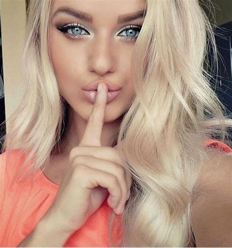 Matched with proper (even very light) makeup and suitable hair colors it creates a splendid we've collected amazing hair color examples including different blondes, shades of red, pastels and others. Makeup Hacks for Blondes | Hair beauty, Makeup for blondes ...