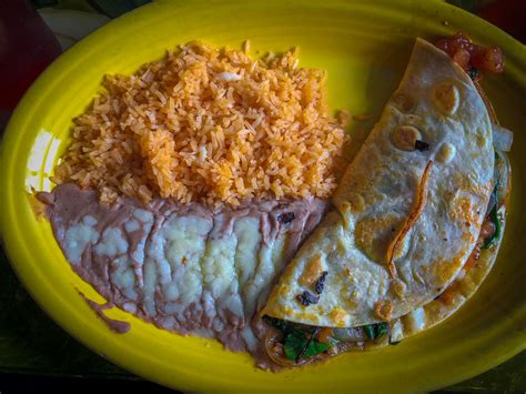 To find true authentic mexican food, look in the neighborhoods that have been populated by wealthy mexican families living in the united states because of the cartel/drug wars recently waged in méxico. Hacienda Real is located in Janesville, WI near I-90/39 ...