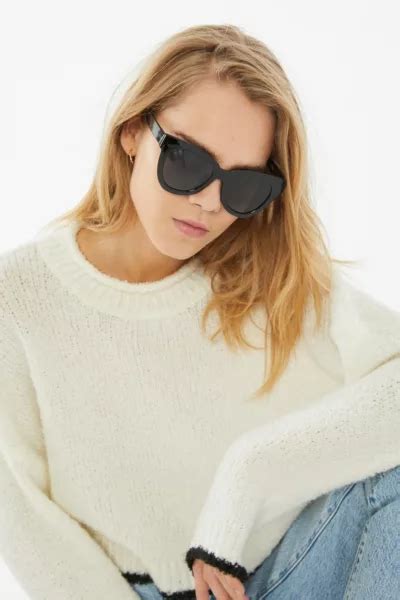 Mia Oversized Cat Eye Sunglasses Urban Outfitters
