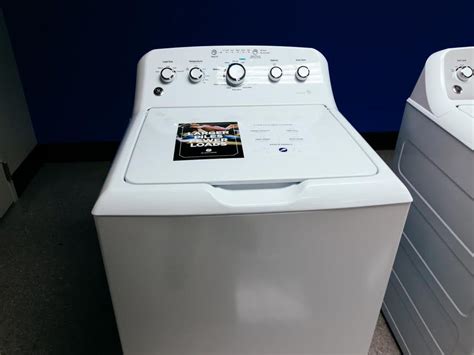Ge Redesigns Its Traditional Top Load Washers Pictures Cnet